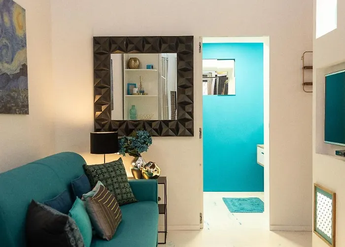 Giulia Apartment-rental In *